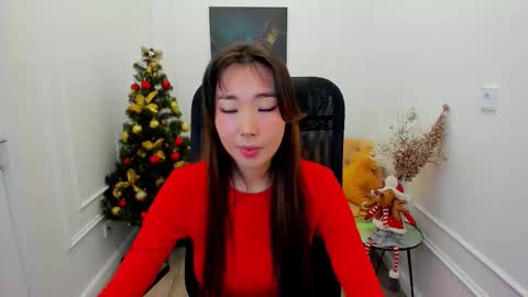 Anna online show from December 14, 2025, 7:51 pm