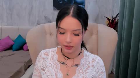 Anna online show from October 2, 2025, 8:32 am