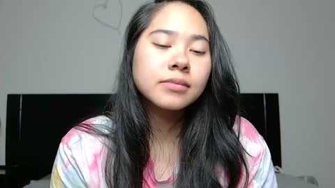 Anna online show from November 19, 2025, 4:12 am