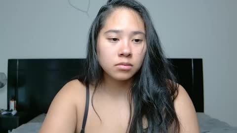 Anna online show from April 14, 2026, 9:54 pm