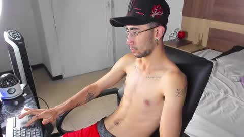 anndrass_ online show from February 3, 2025, 10:11 pm