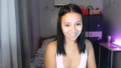 Snapshot of anne_chanelx chatting on May 18, 2026, 4:29 am anne_chanelx online show from May 18, 2026, 4:29 am