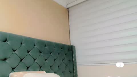       online show from February 4, 2025, 11:38 pm