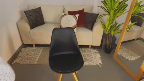 Snapshot of anne_rachel chatting on November 27, 2025, 11:51 pm anne_rachel online show from November 27, 2025, 11:51 pm