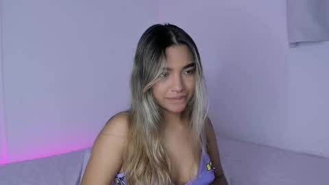 Anne online show from October 28, 2025, 4:27 am