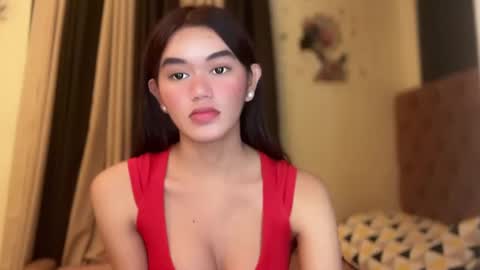 Snapshot of annedee_ chatting on January 8, 2025, 6:09 pm Kim online show from January 8, 2025, 6:09 pm