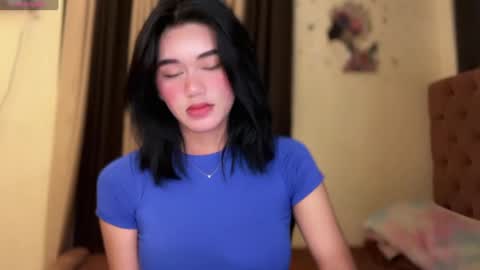 Snapshot of annedee_ chatting on January 18, 2025, 5:59 pm Kim online show from January 18, 2025, 5:59 pm