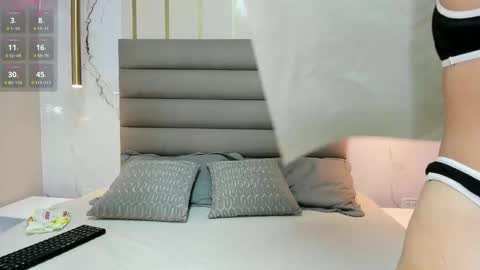 Anne online show from September 16, 2025, 3:07 am