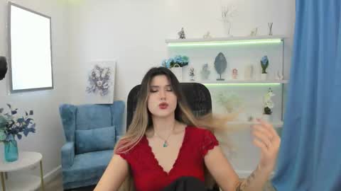 annetli online show from October 11, 2025, 3:39 am