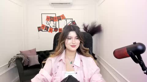 annetli online show from October 19, 2025, 8:42 pm