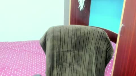 Snapshot of anngelynajoy chatting on July 16, 2026, 9:10 pm Anngel online show from July 16, 2026, 9:10 pm