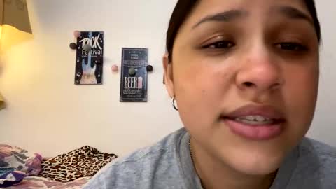 Snapshot of annie_catt_ chatting on January 15, 2025, 7:55 pm Annie online show from January 15, 2025, 7:55 pm