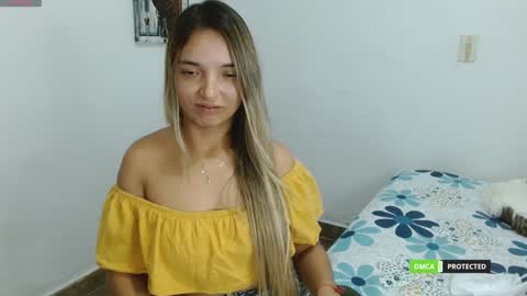 annie cherry independent model online show from January 24, 2025, 6:35 am