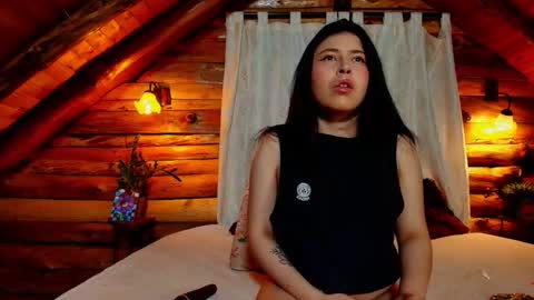 Snapshot of annie_desire chatting on March 2, 2026, 10:00 am Annie online show from March 2, 2026, 10:00 am