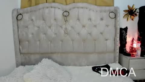 Annie online show from December 15, 2024, 10:47 pm