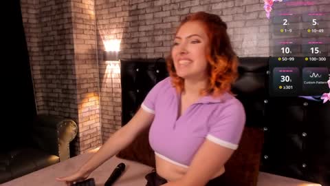 Snapshot of annie_winter1 chatting on January 27, 2025, 9:00 pm Annie online show from January 27, 2025, 9:00 pm