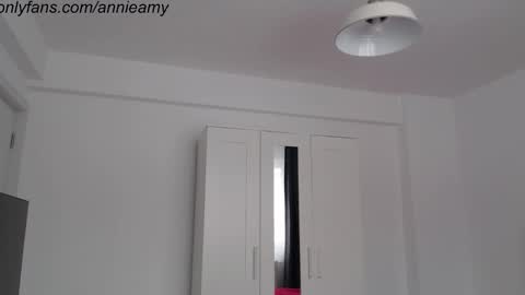 Annie online show from February 17, 2025, 12:59 pm