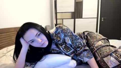 Annie online show from March 2, 2026, 4:14 pm