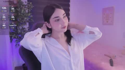 Snapshot of anniebrie chatting on September 30, 2025, 5:56 am Cassandra online show from September 30, 2025, 5:56 am