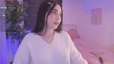 Snapshot of anniebrie chatting on October 3, 2025, 6:10 am Cassandra online show from October 3, 2025, 6:10 am