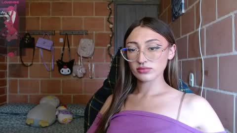 Snapshot of anniee_land chatting on February 11, 2025, 6:11 pm Annie online show from February 11, 2025, 6:11 pm