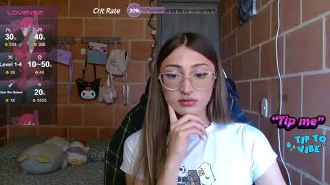 Snapshot of anniee_land chatting on February 18, 2025, 5:21 pm Annie online show from February 18, 2025, 5:21 pm