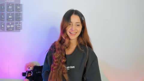 Annie online show from October 30, 2025, 3:41 am