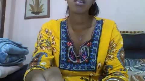 Snapshot of anniesexy1 chatting on March 6, 2026, 5:37 am anniesexy1 online show from March 6, 2026, 5:37 am