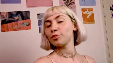 annietinky online show from December 3, 2025, 2:30 am