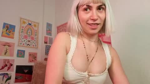 annietinky online show from May 6, 2026, 1:25 am