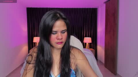 Anniiee online show from January 22, 2025, 11:12 am