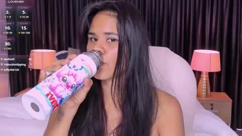 Anniiee online show from March 5, 2025, 2:45 pm