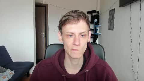    online show from October 8, 2025, 12:14 pm