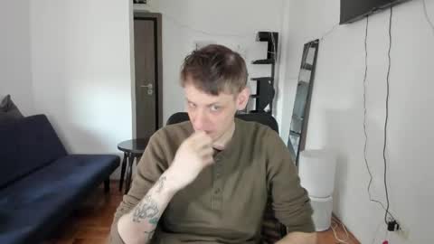 Snapshot of annonimsick chatting on April 22, 2026, 12:18 pm online show from April 22, 2026, 12:18 pm