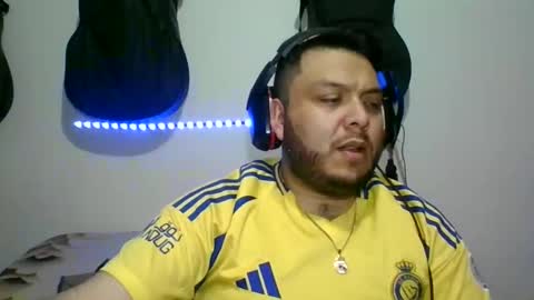 lion kennedy independent model moderator online show from October 25, 2025, 2:41 am