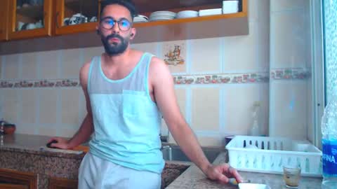 Snapshot of annuler_9 chatting on November 5, 2025, 3:12 pm adrenalinE online show from November 5, 2025, 3:12 pm