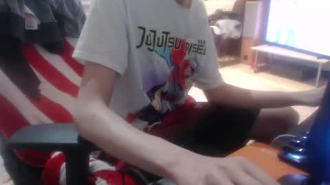 LoyalDog online show from April 22, 2026, 5:21 am