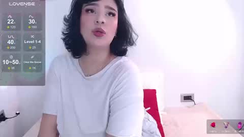 Anni sofia online show from September 19, 2025, 4:07 pm