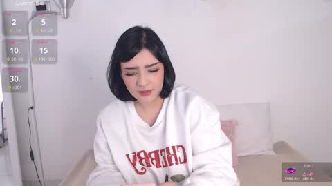 Anni sofia online show from November 5, 2025, 12:27 pm