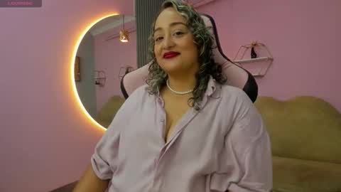 Anny online show from October 20, 2025, 6:52 pm