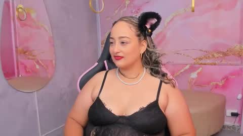 Anny online show from October 21, 2025, 6:52 pm