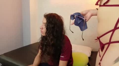 Snapshot of annyandroman chatting on October 24, 2025, 6:37 pm Anny And Roman online show from October 24, 2025, 6:37 pm