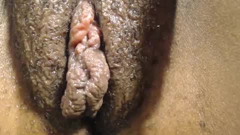 Anny online show from November 22, 2025, 5:28 am