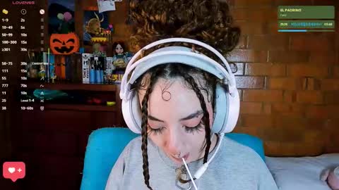 Snapshot of annycolin chatting on October 17, 2025, 11:40 pm Anny IG online show from October 17, 2025, 11:40 pm