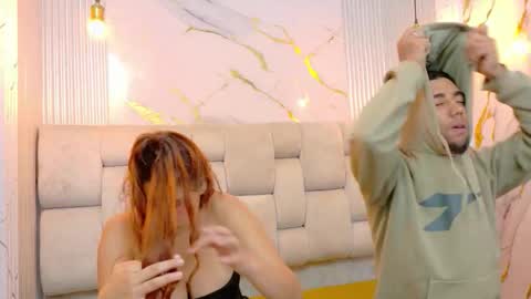 annyeli_bigtits online show from February 17, 2026, 3:03 am