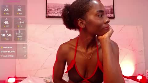 Snapshot of annyfiore chatting on March 8, 2026, 2:21 pm Anny online show from March 8, 2026, 2:21 pm
