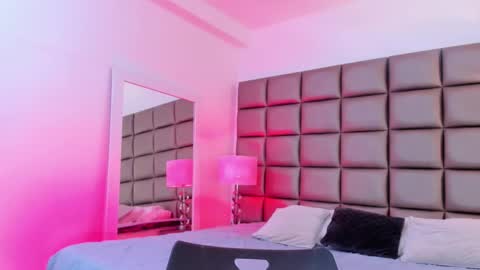    online show from January 3, 2025, 9:47 pm