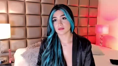    online show from February 5, 2025, 12:53 am