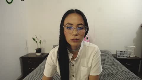 Anny online show from January 17, 2025, 10:45 pm
