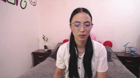 Anny online show from February 16, 2025, 10:43 pm